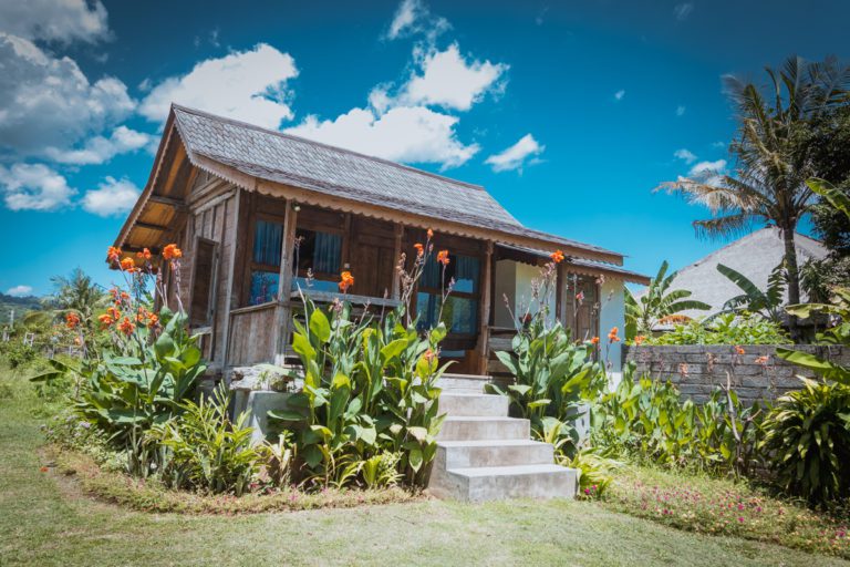 north bali villa rental price: affordable beachfront joglo