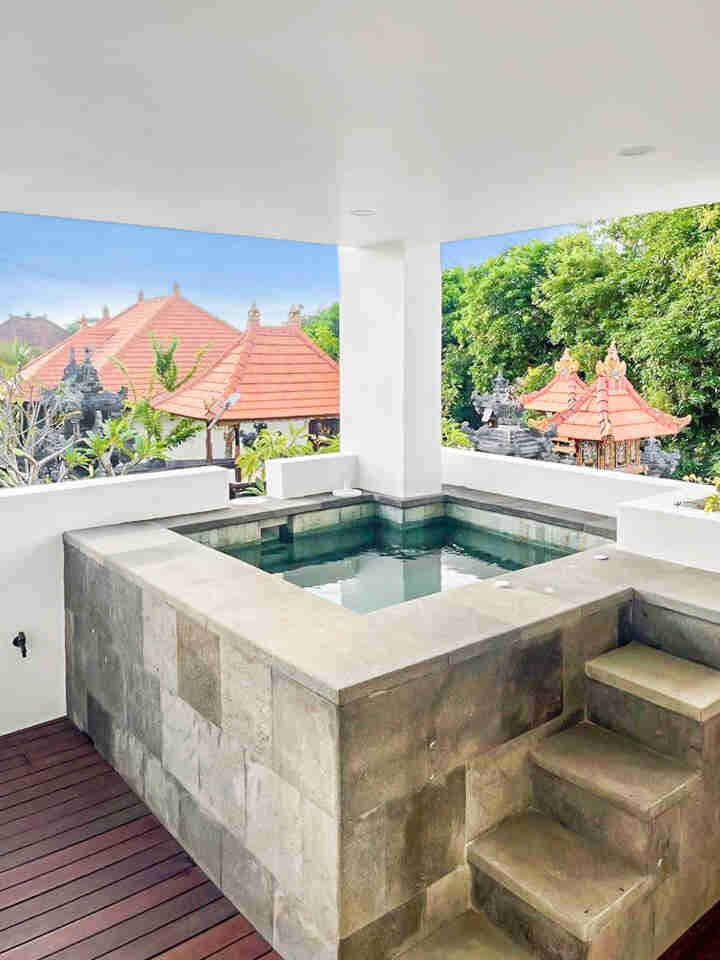 Plunge pool of The Media Suite, Bingin