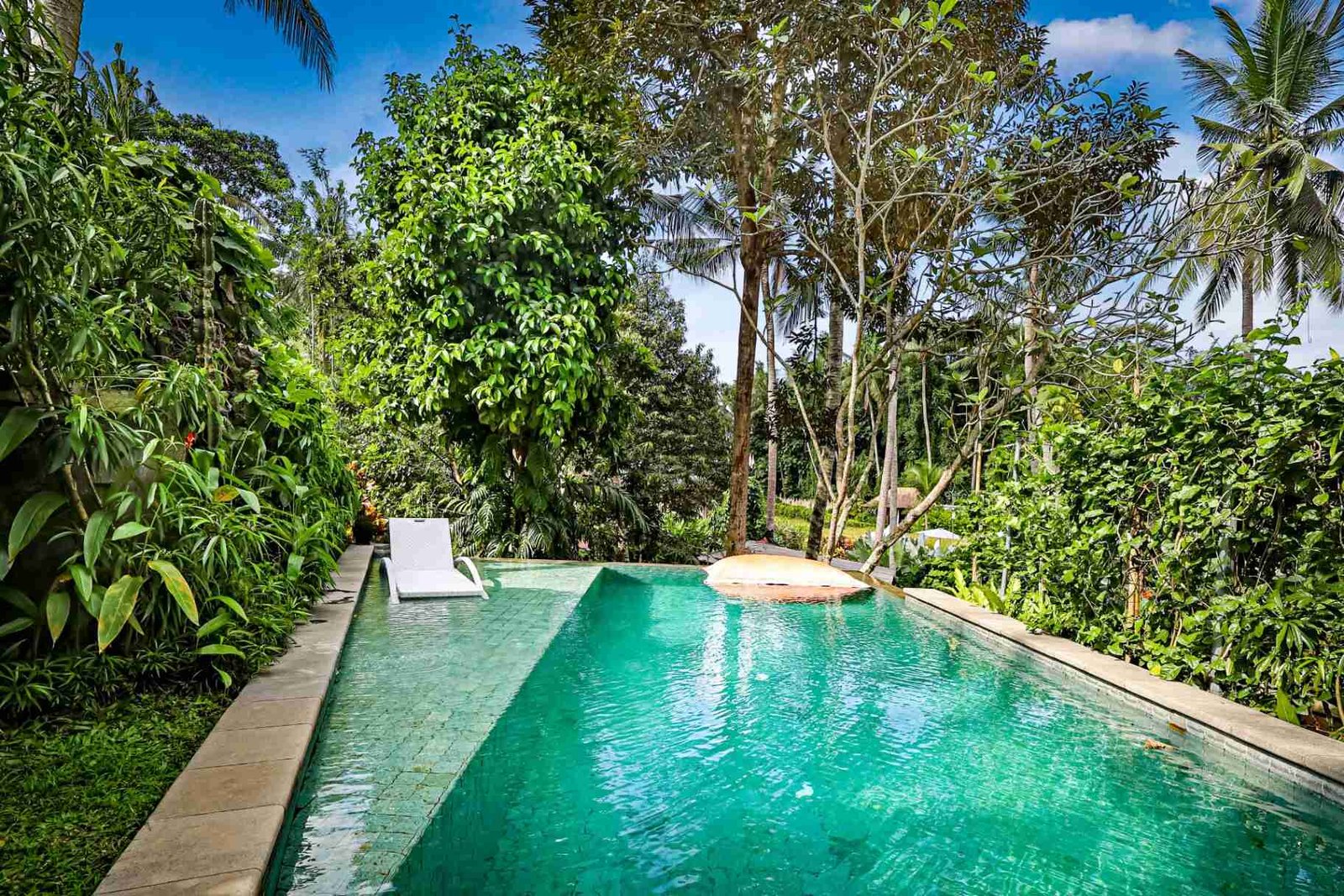 Private pool in the jungle at Samastiti Ubud Villa